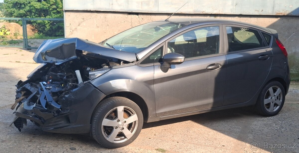 Ford Fiesta - 2