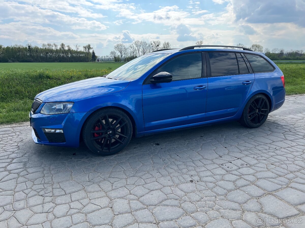 Škoda octavia rs 2.0 tsi - 2