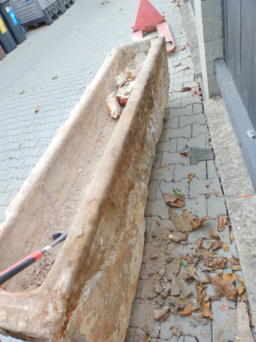 piskovcove koryto 210x42x42 - 2