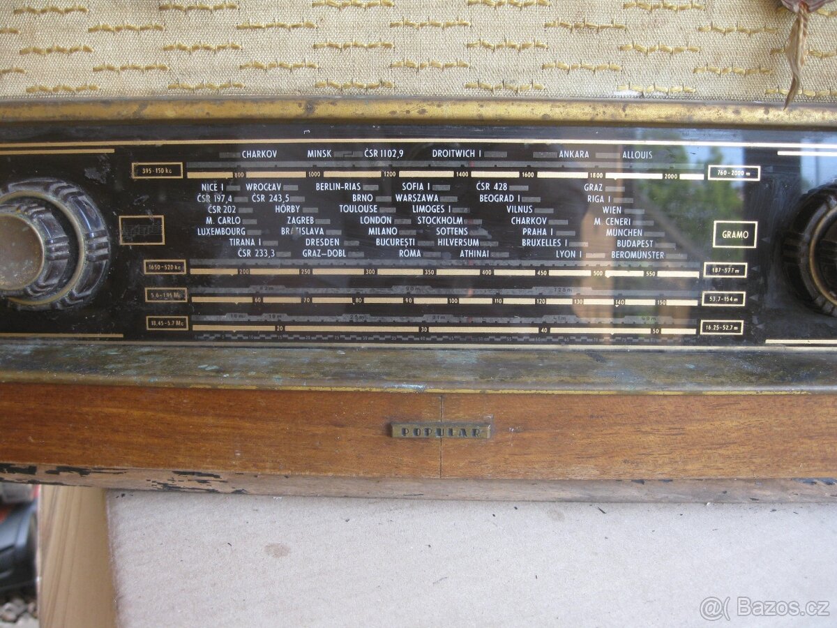 lampové rádio TESLA Populár 521A - rok 1956 - 2