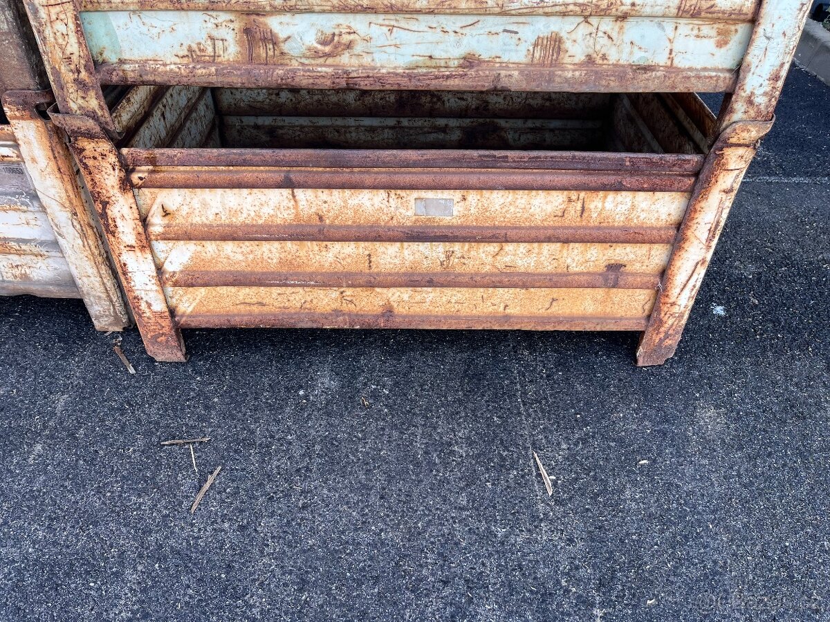 Ohradová, kovová paleta - 2