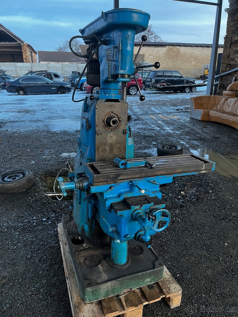 Vrtacka na frezce - 2