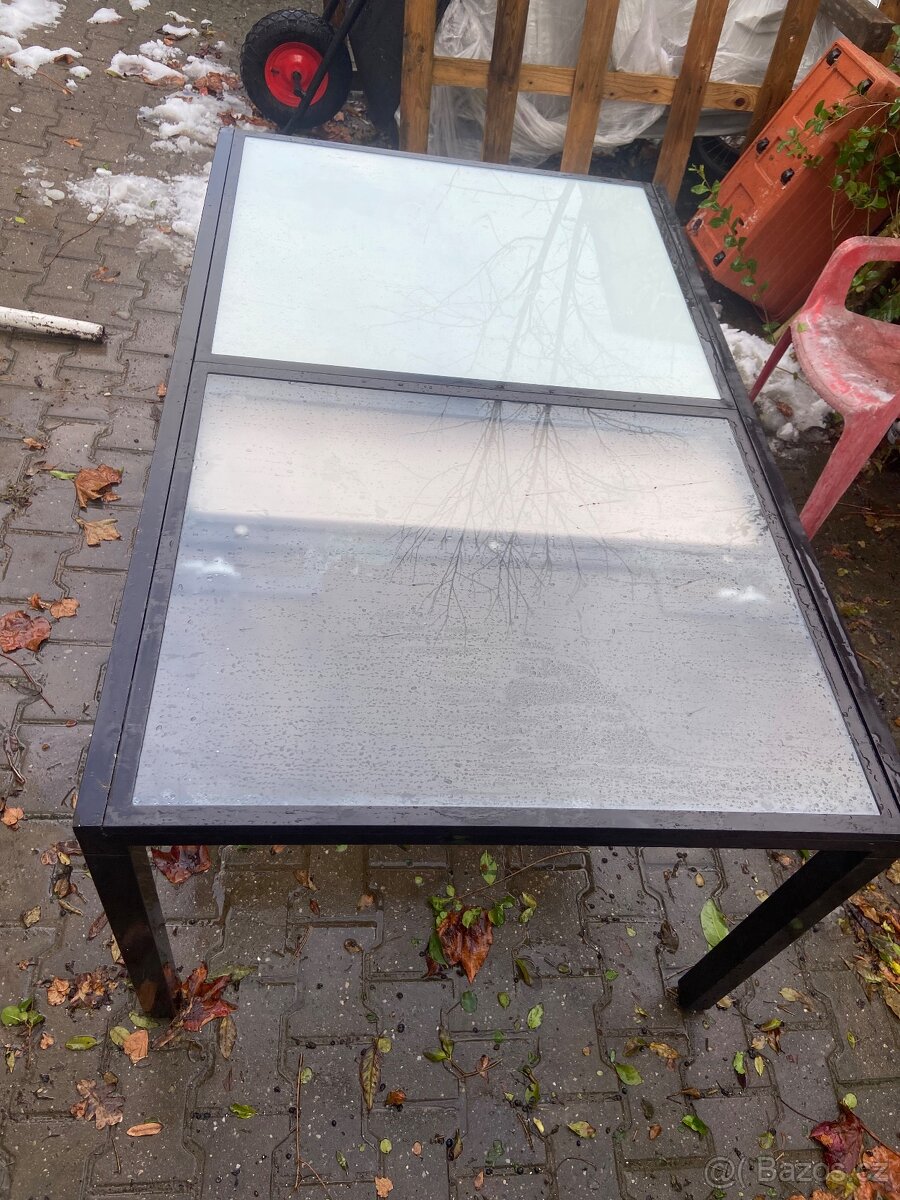 Skleněný stůl Ikea rozkládací - 2