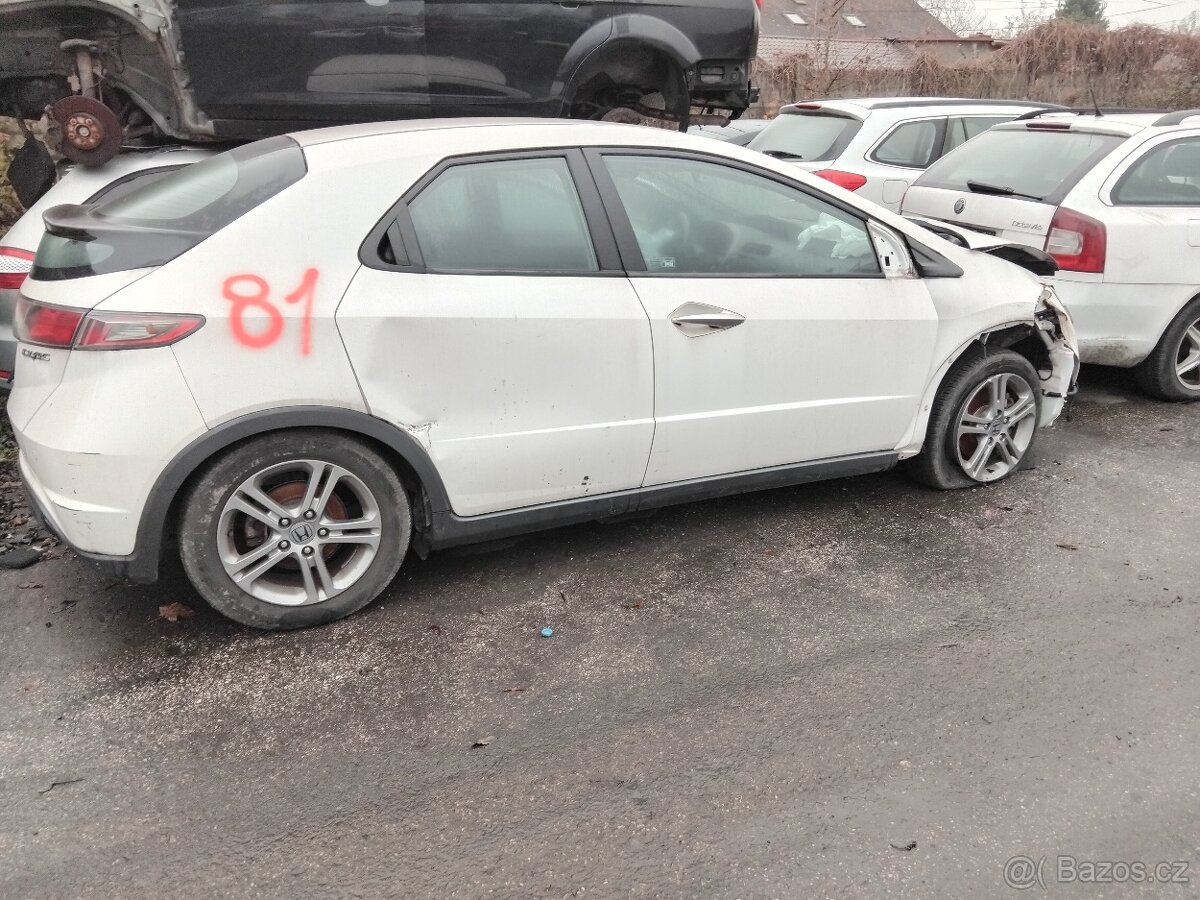 ND - Honda Civic 8g - 2