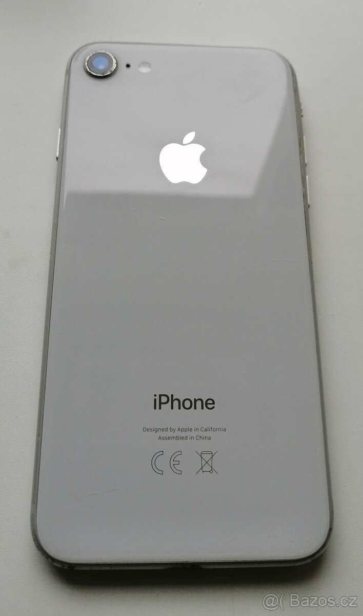 IPhone 8 - Silver - 64gb - 2