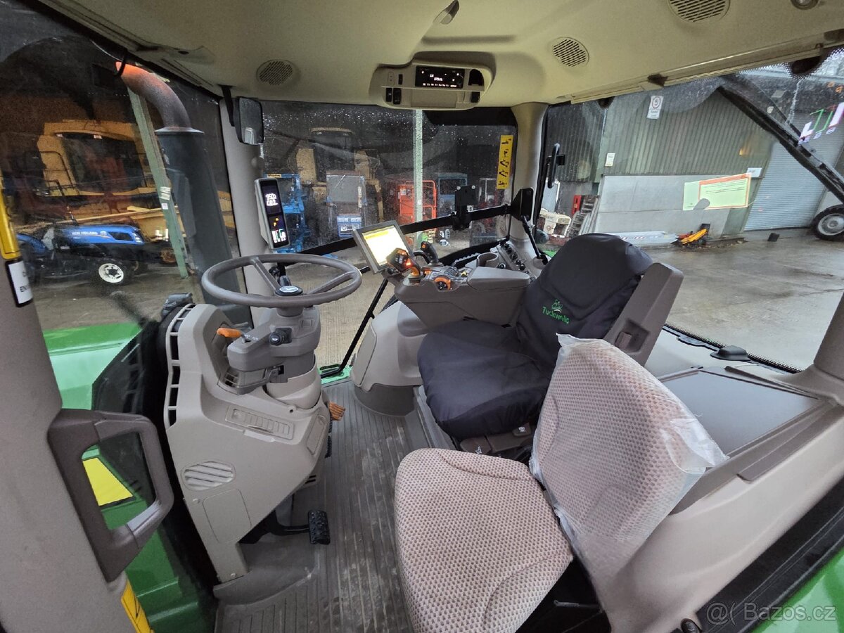 John deere 6R 215 - 2