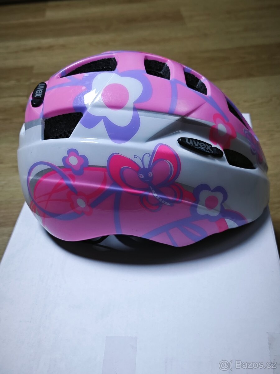 Dětská helma na kolo UVEX - 2