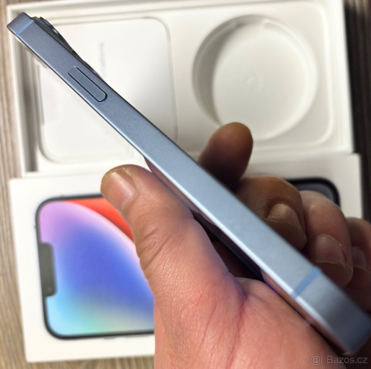 IPhone 14 top stav - 2