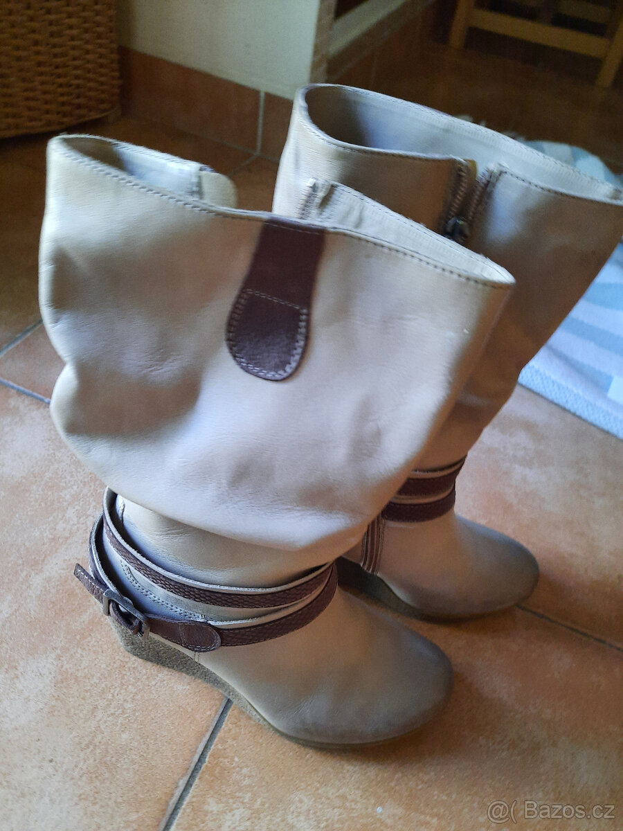 DÁMSKÉ KOZAČKY - 2