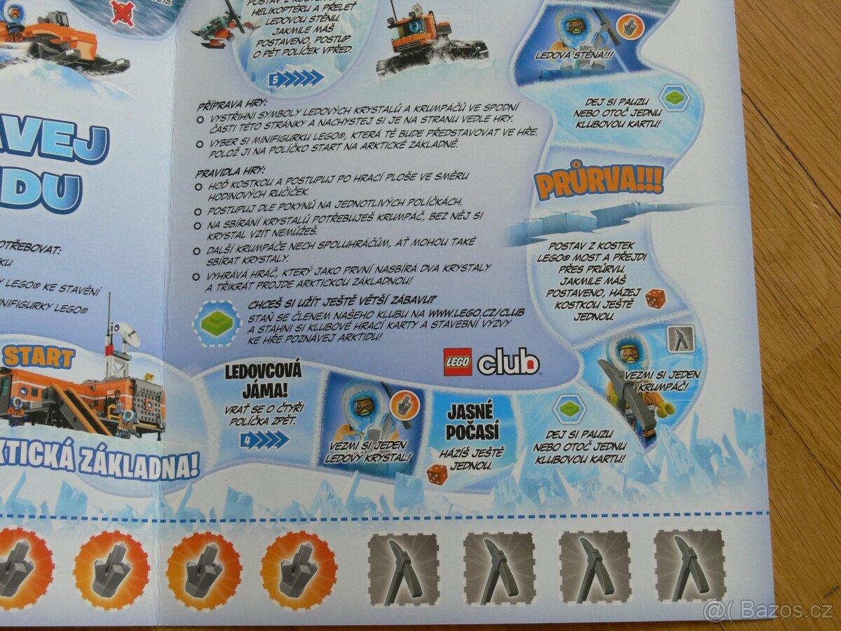 Lego papírová hra (). - 2