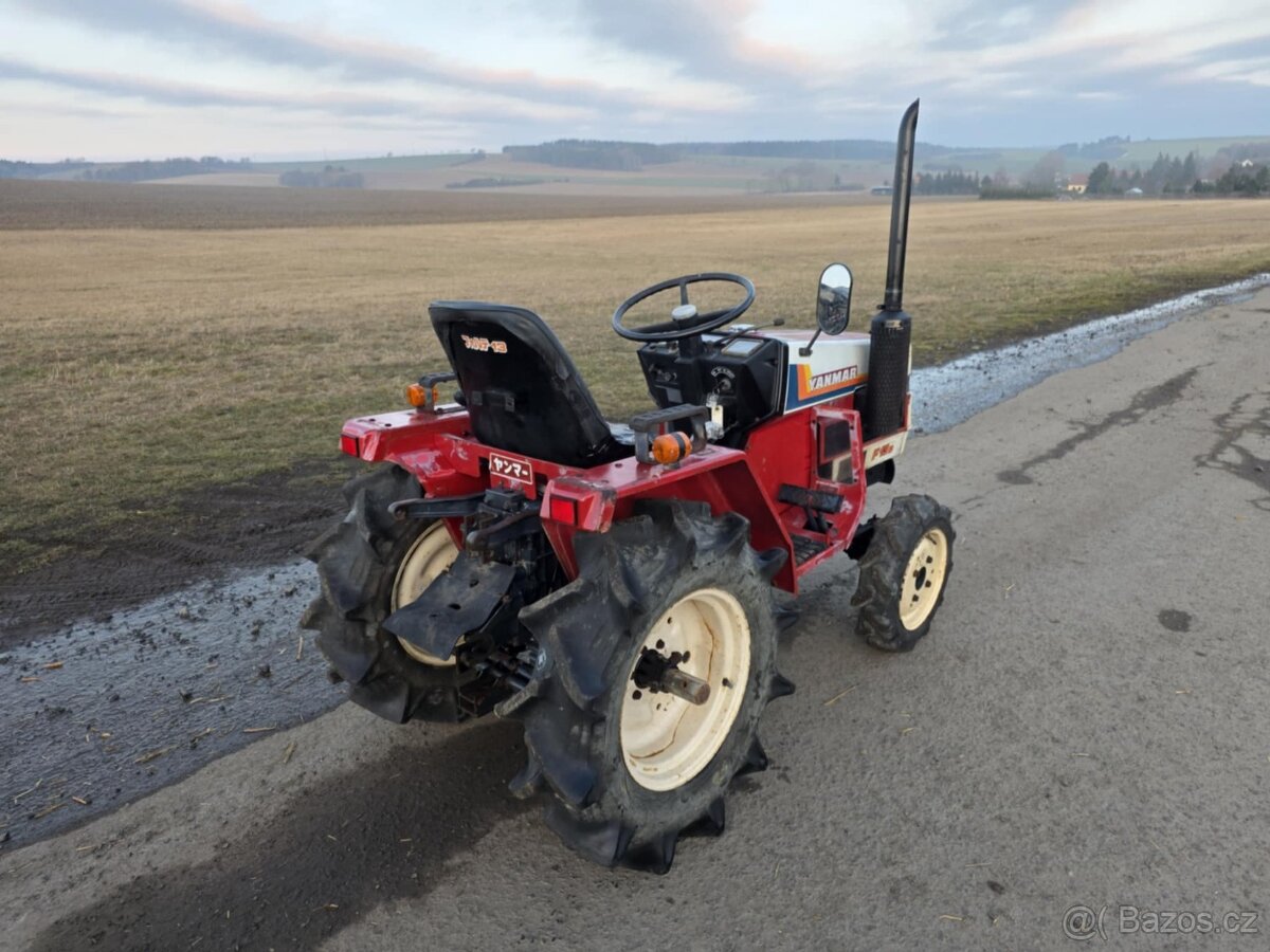 JAPONSKÝ MALOTRAKTOR YANMAR F13D 4X4 - 2