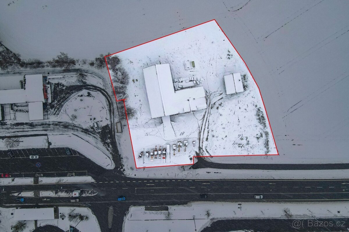 PRODEJ KOMERČNÍ NEMOVITOSTI FURTH IM WALD - 2