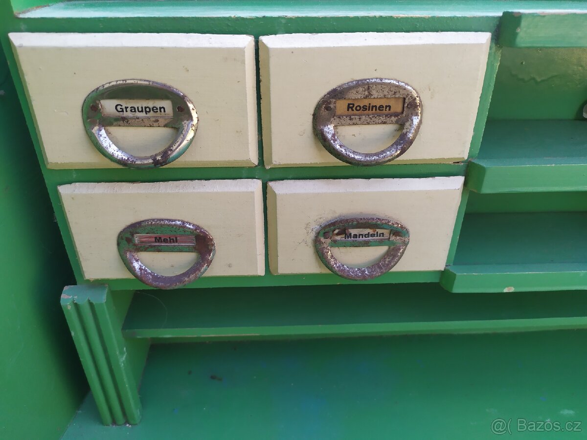 Obchůdek pro panenky - 2