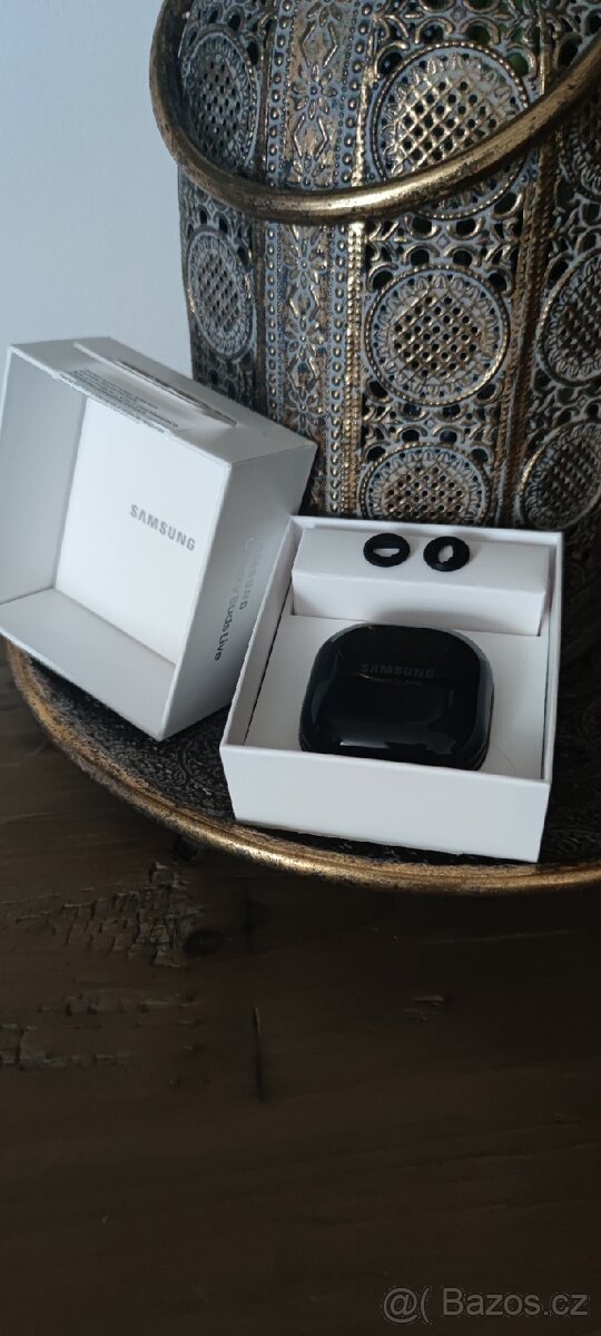 Bezdrátová sluchátka Samsung Galaxy Buds - 2