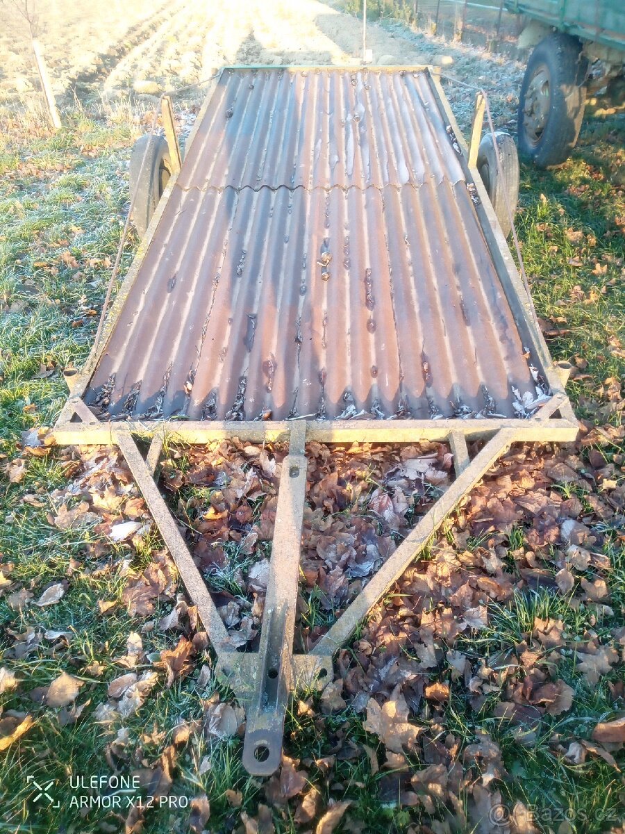 Prodám jednoosý vlek - 2