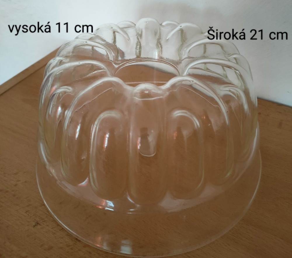 Skleněné formy na bábovky - 2