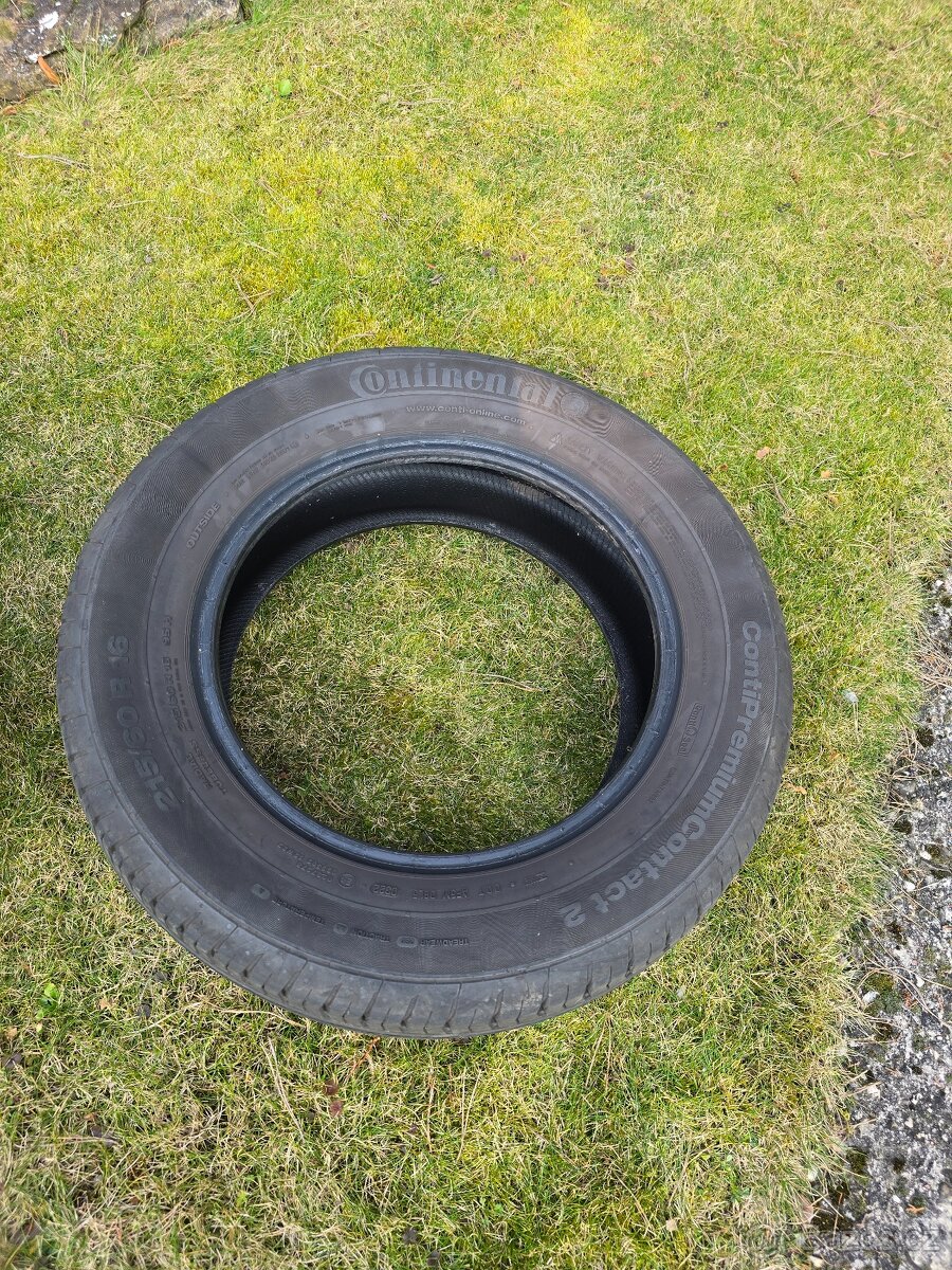 Letní pneu 215/60 r16 - 2