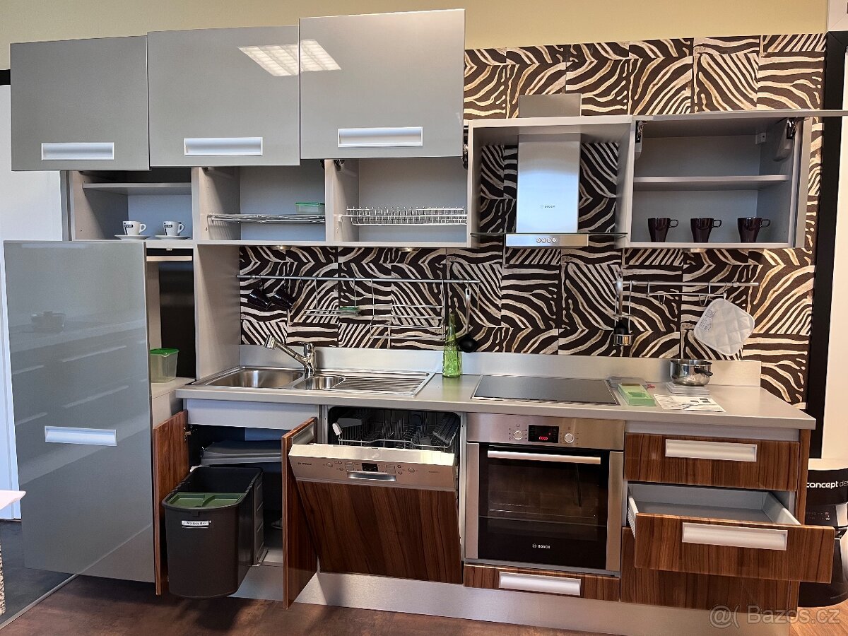NOVÁ kuchyňská linka - 2