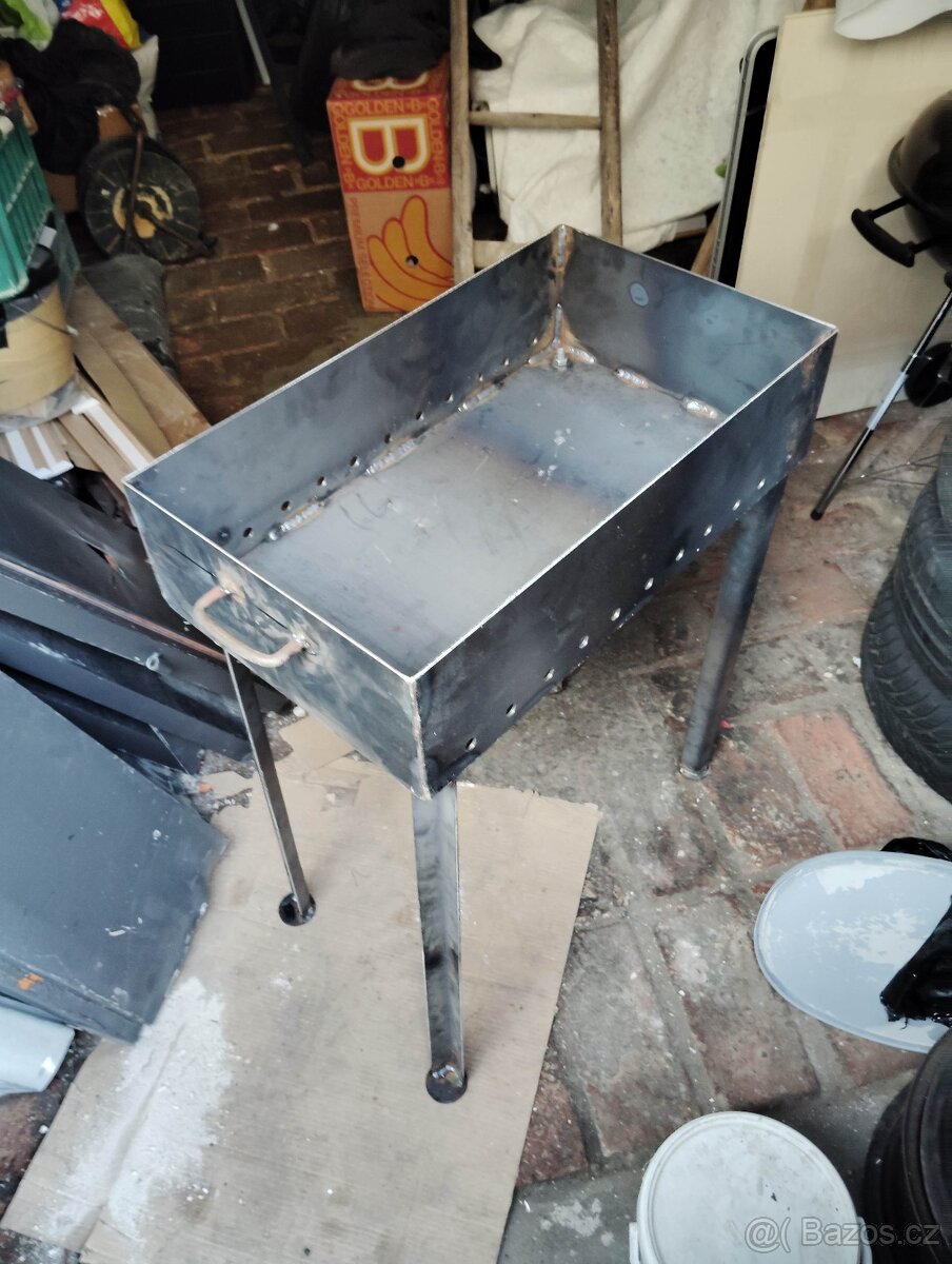 Zahradní gril - 2