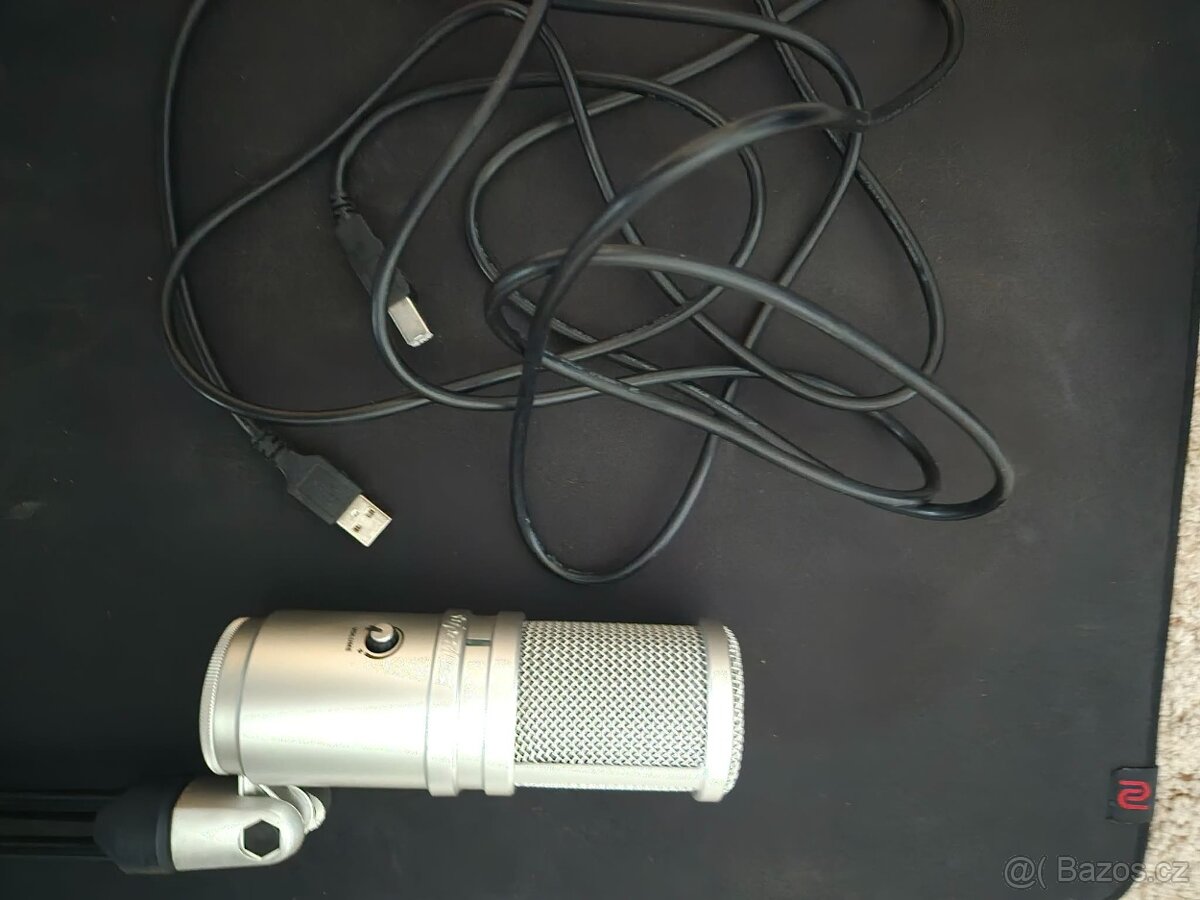 Superlux E205U – USB kondenzátorový mikrofon + stolní stoján - 2