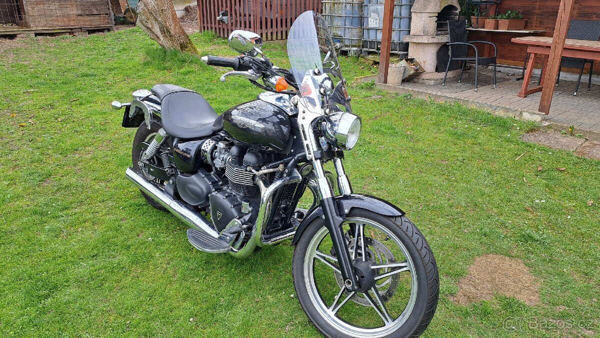 Triumph Speedmaster 900 - 2