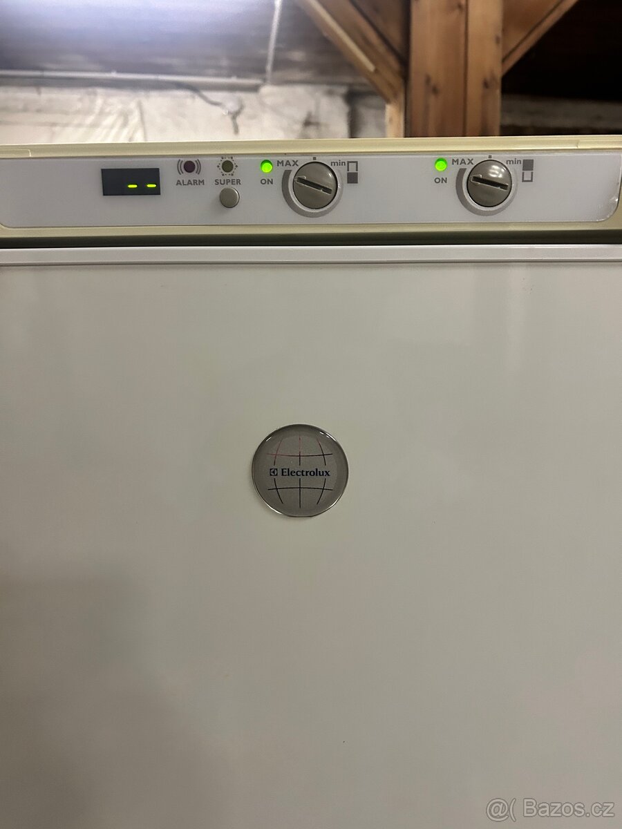 Lednice Electrolux s mrazakem - 2