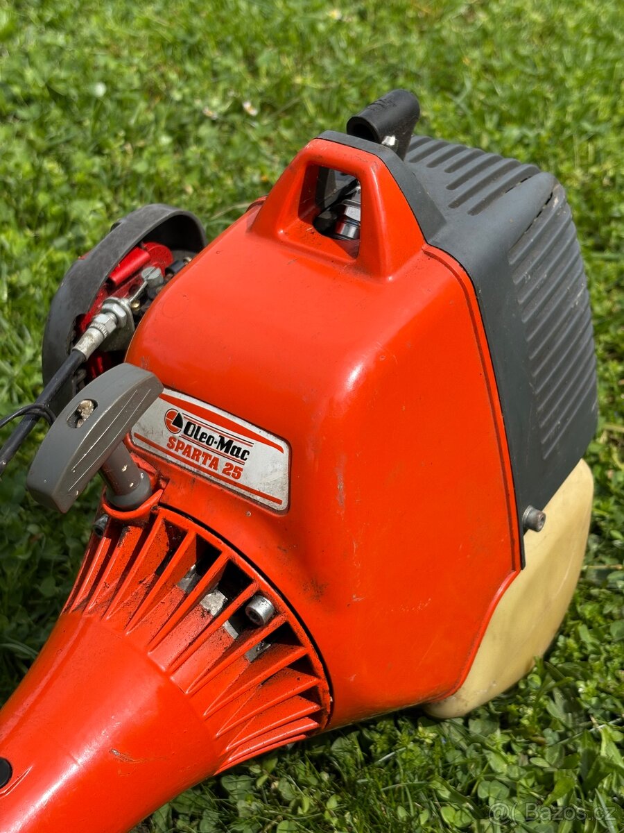 Benzinový křovinořez - 2