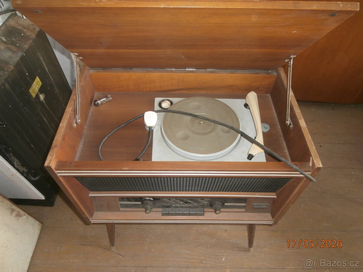 Retro rádio ORION - 2