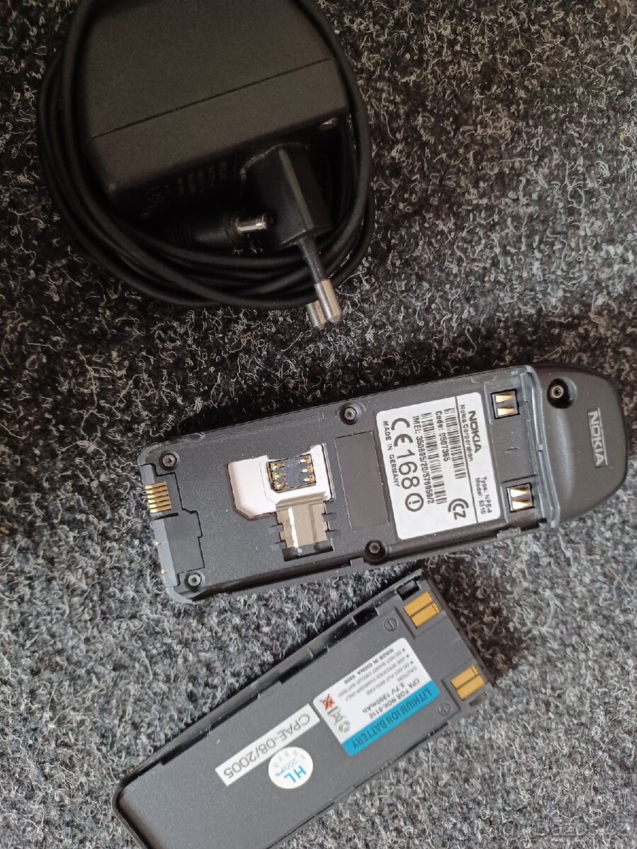 Nokia 6310 - 2