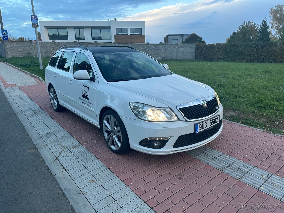 Octavia 2 RS 125kw DSG - 2