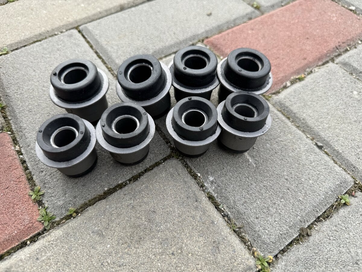 Lada Vaz Žiguli, Niva, sada silentbloku předních ramen - 2