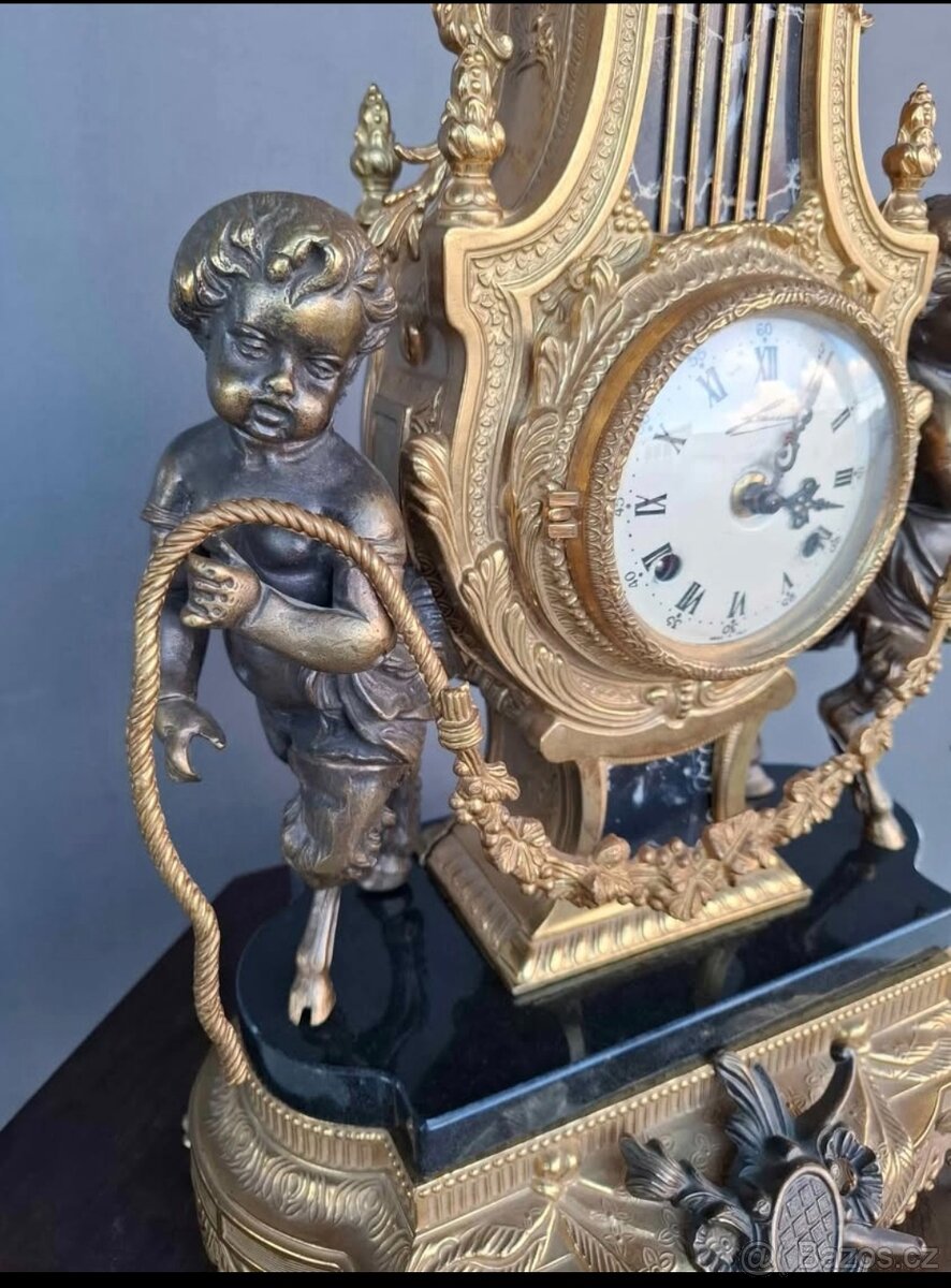 Starožitné bronzové hodiny Imperial - 2