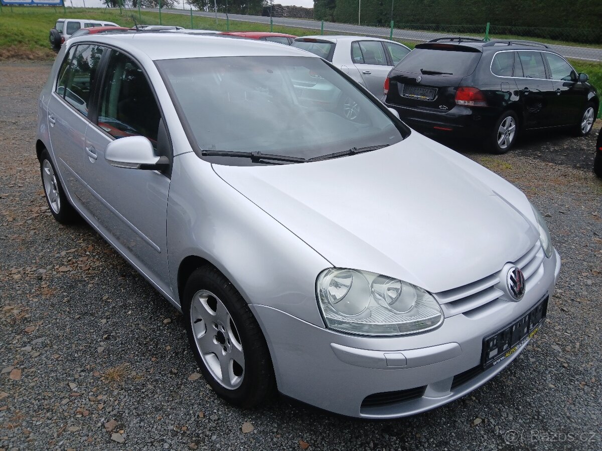 Volkswagen Golf 5 1.6 FSI COMFORT - 2