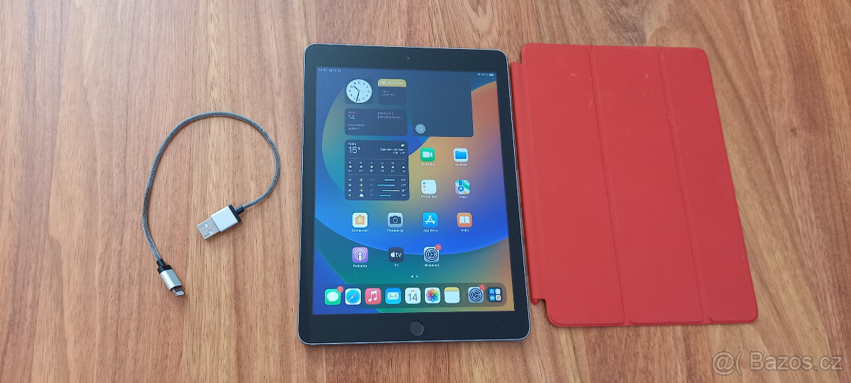 Prodám Apple Ipad 5 32GB - 2