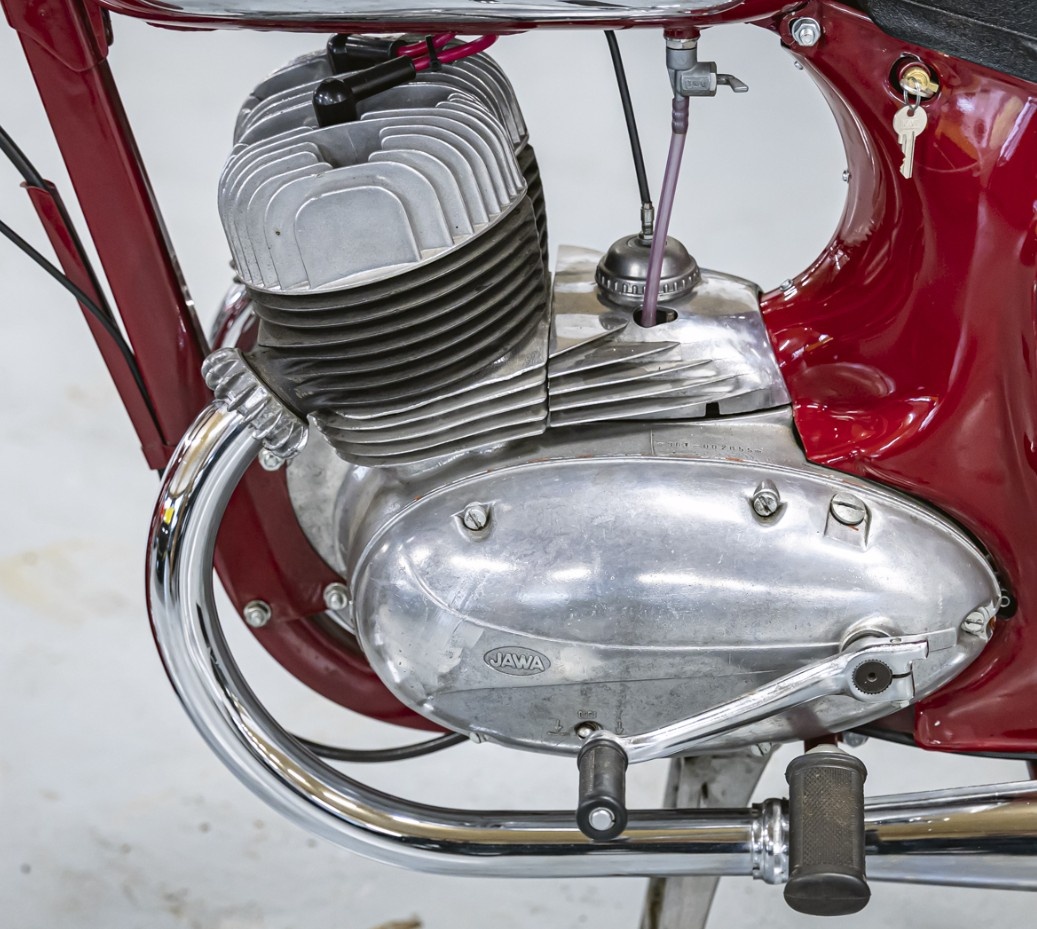 Jawa 350 typ 361 sport, road king - koupím kompletní motor - 2