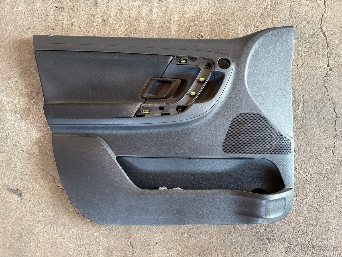 LP tapec a LP okno Škoda Fabia II - 2