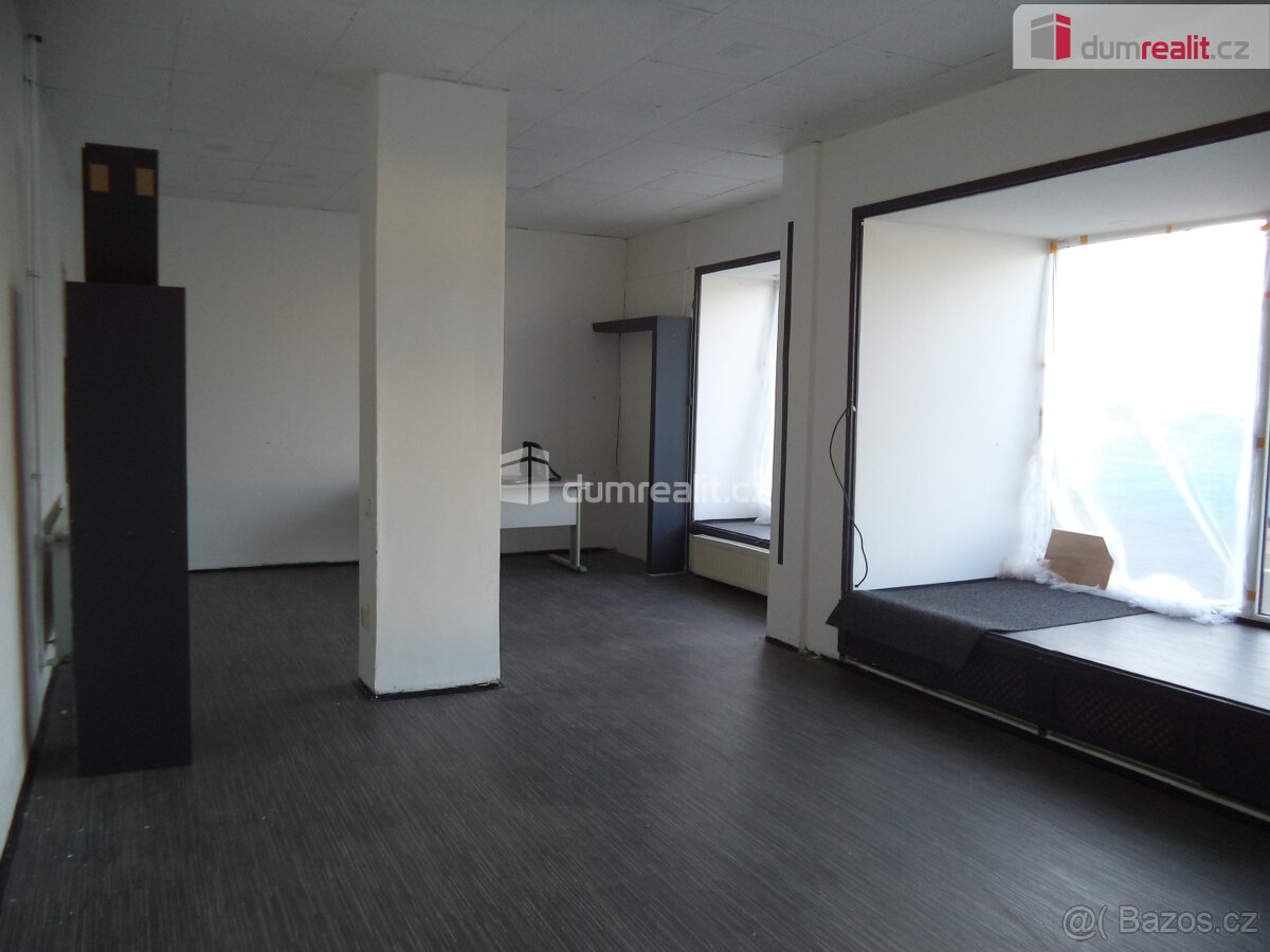 Pronájem komerčního prostoru v Ostravě- Vítkovicích - 2