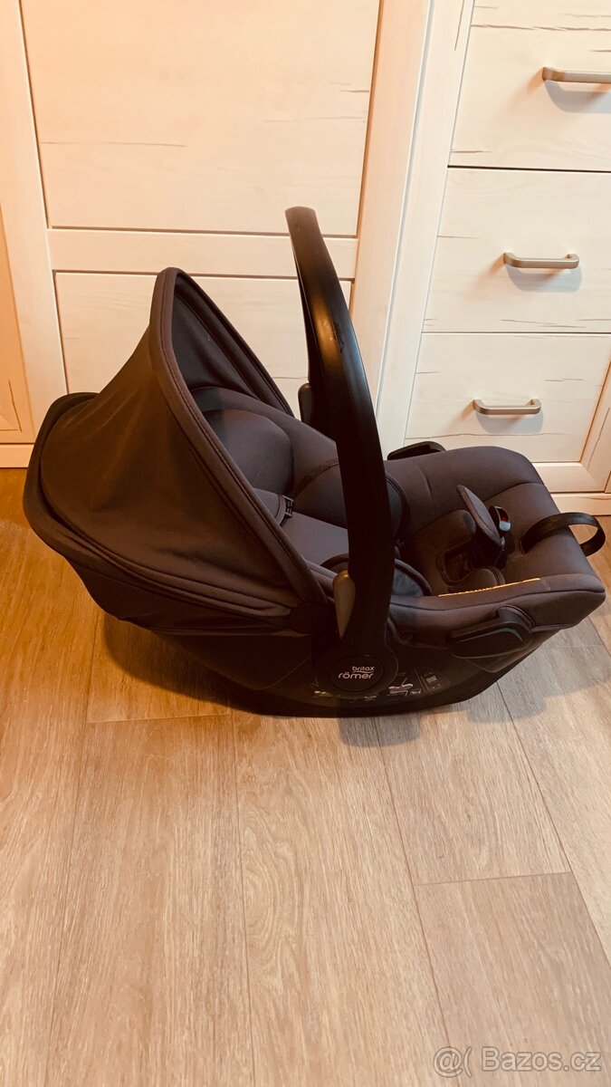 Autosedačka Britax - 2