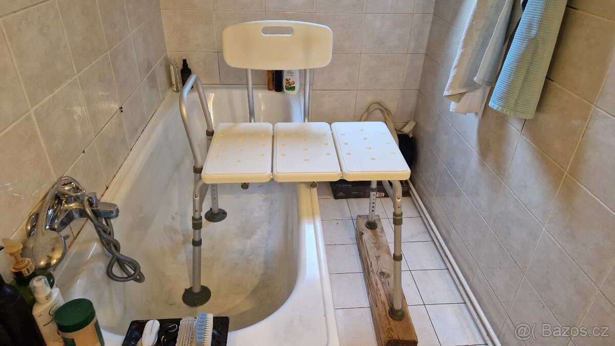 Zdravitnické pomůcky SET, nové - 2