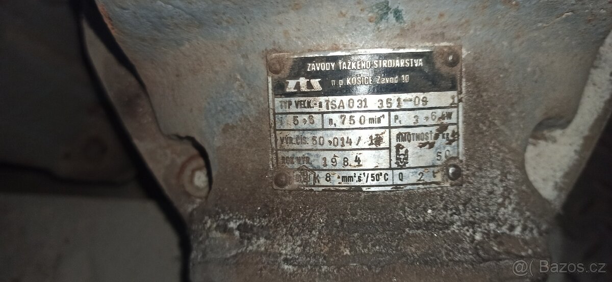 Úhlová převodovka zts - 2