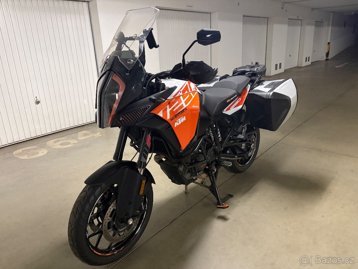 KTM 1290 Super Adventure - 2
