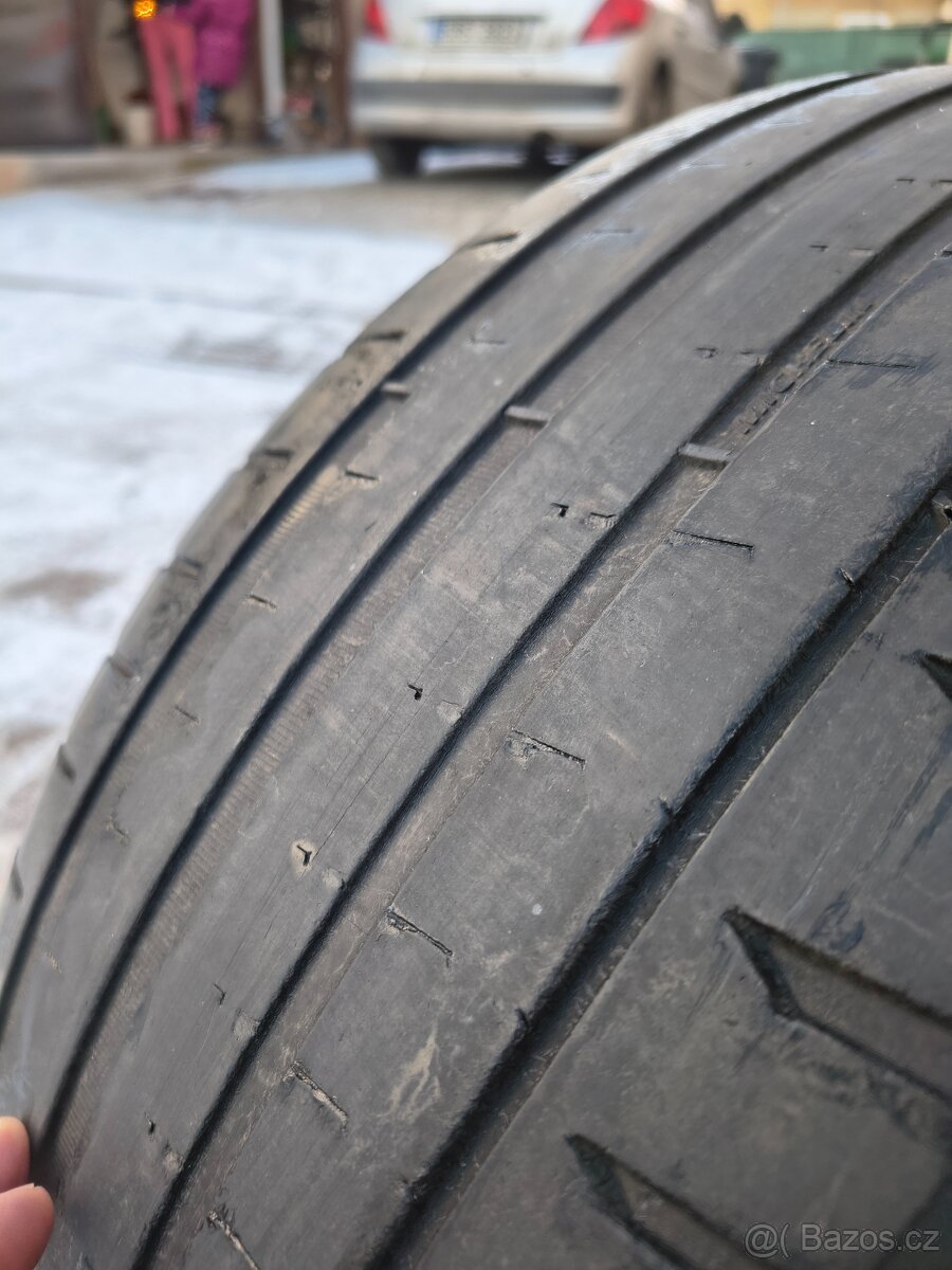 Michelin Pilot Sport 5 225/40 R19 93Y - 2