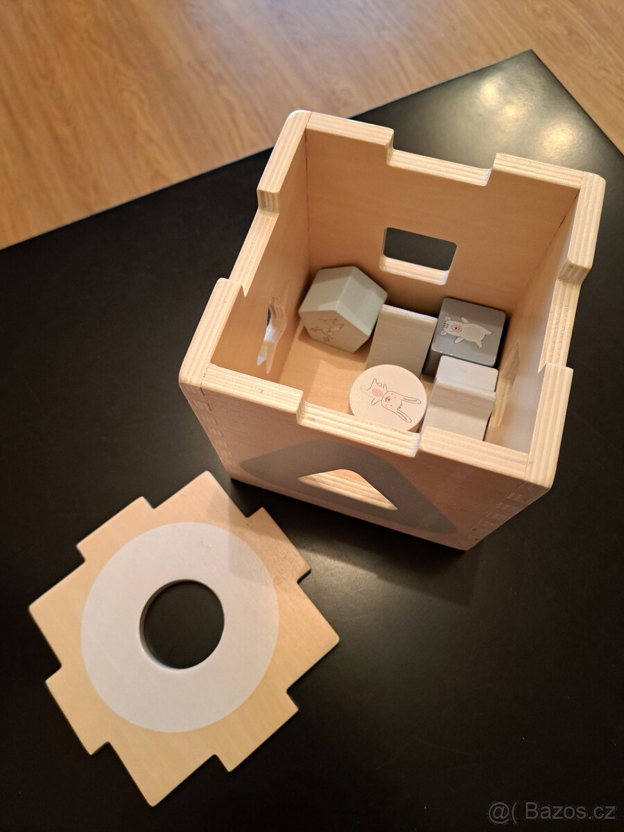 Dřevěné hračky - vkládací kostka, mýval, krokodýl - 2