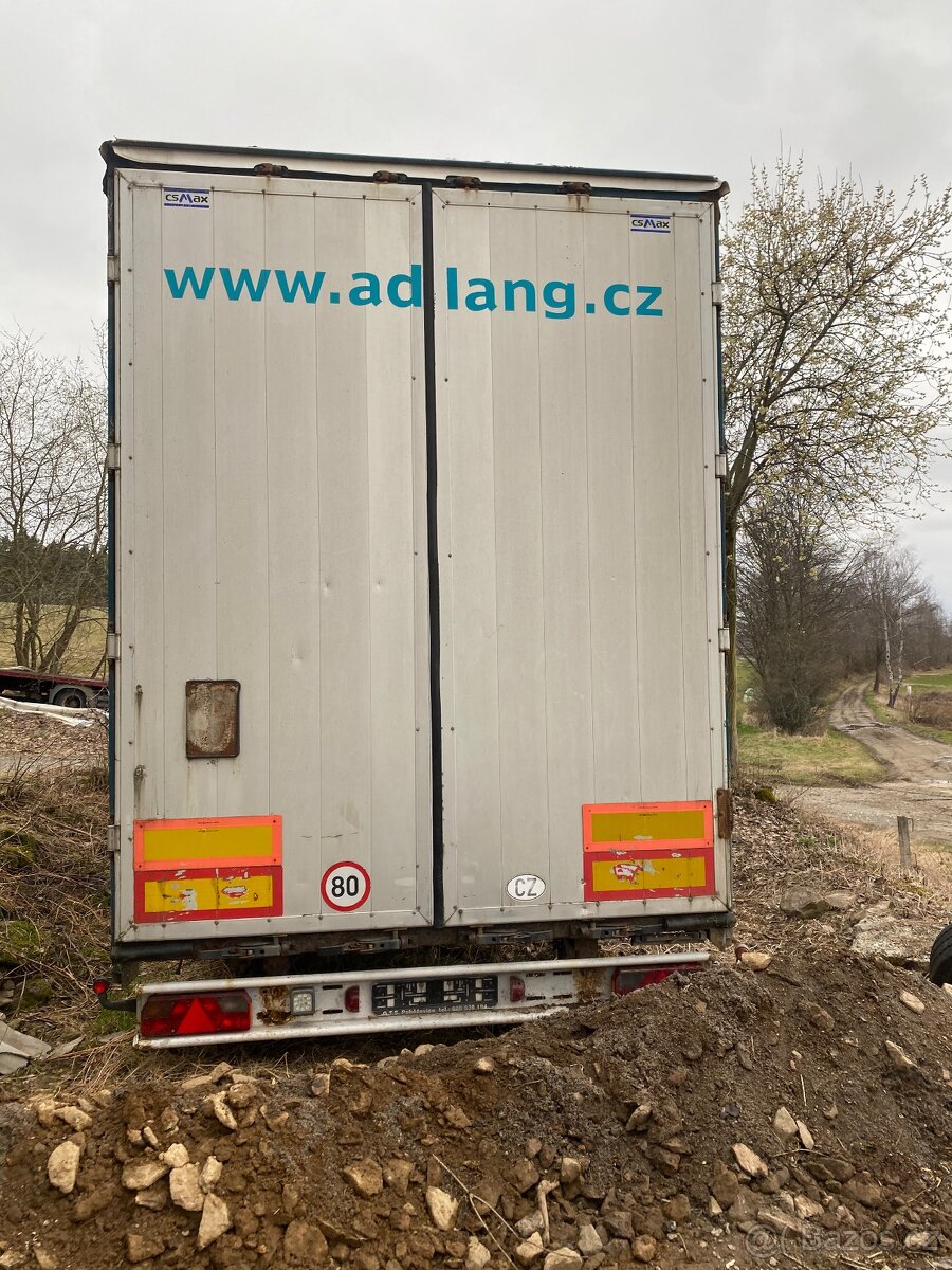 Nákladní přívěs valníkový - 2