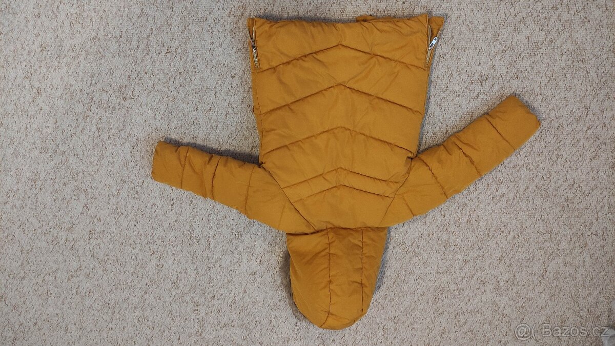 Zimní bunda zn. F&F, vel. 110 - 2