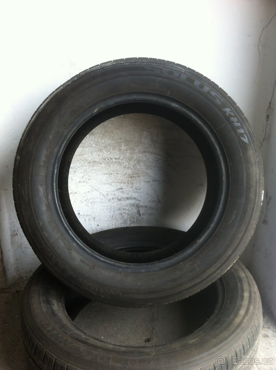Letni pneu 235/55R17 - 2