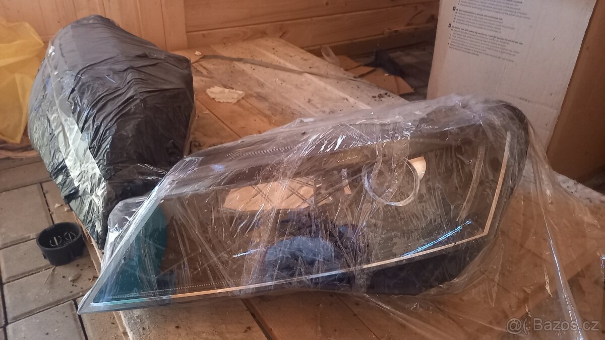 Superb 3 - xenony - 2