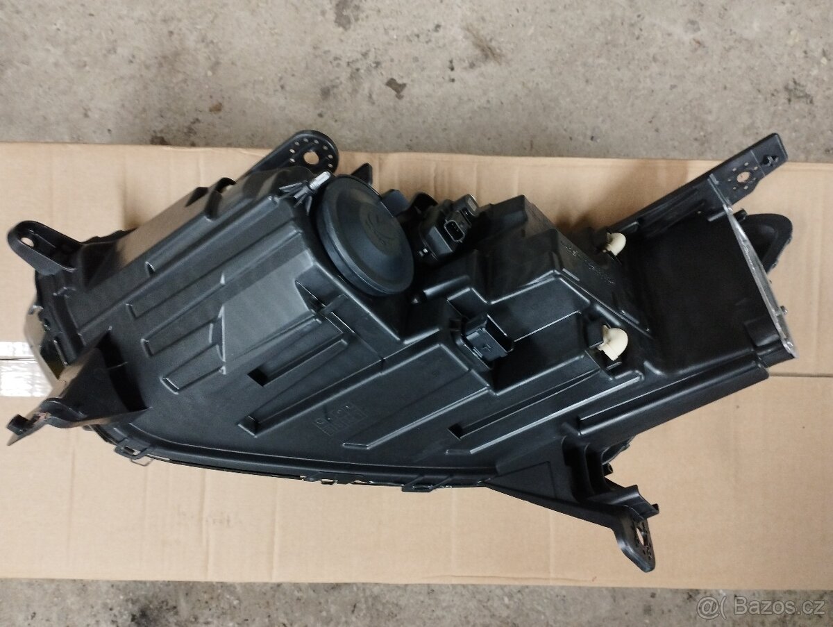 Světlo Dacia Sandero, Jagger - 2