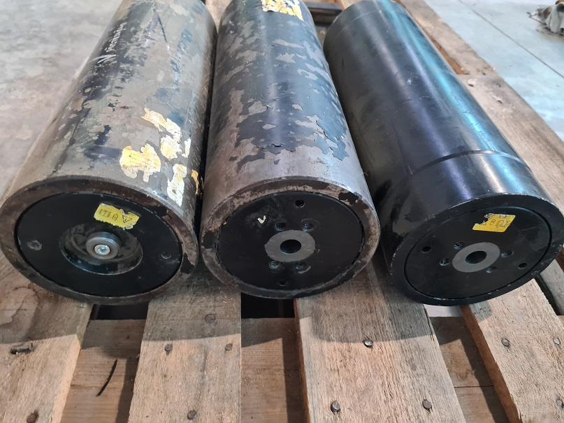 HYDRAULICKÝ VÁLEC VOLVO BSS L70, L90, L110,L120, L150, L180 - 2