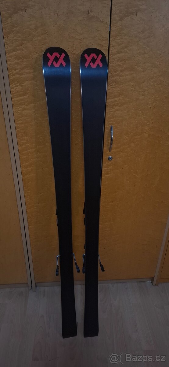 Dětské závodní lyže VOLKL - 2